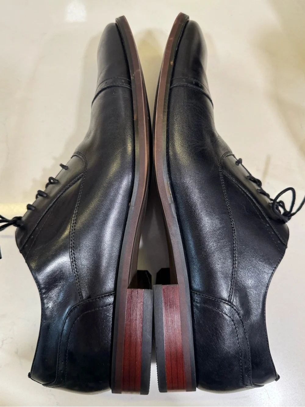 Florsheim Black Leather Cap-Toe Derby Dress Shoes